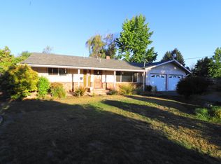 611 Midway Rd, Medford, OR 97501