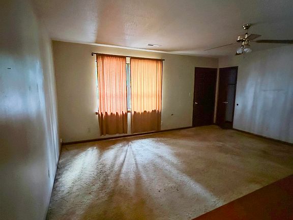 3rd image of 505 Frankfort Ave