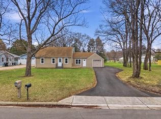 8781 Griggs Ave, Lexington, MN 55014