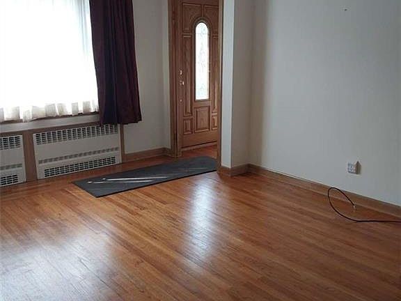 5th image of 19 Chandler St