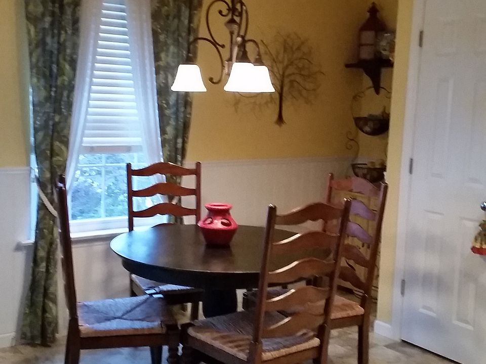 Kitchen with Vaulted Ceiling
