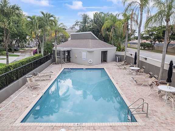 3rd image of 6706 Boca Pines Trl APT B