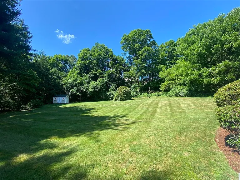 1 Foley Dr — Photo 7