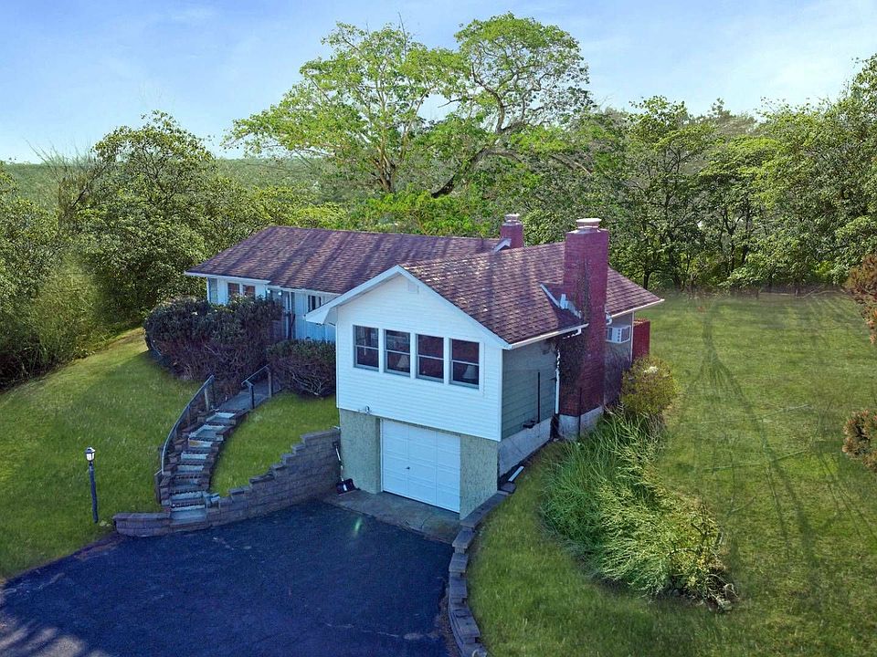 1st image of 9 S Ferncroft Pl