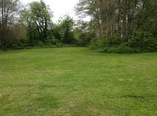 76 Cushman St, Acushnet, MA 02743