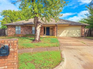 1508 Magnolia Ln, Edmond, OK 73013