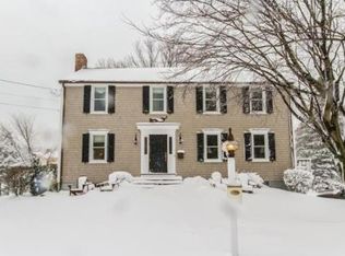 7 Ocean View Dr, Hingham, MA 02043