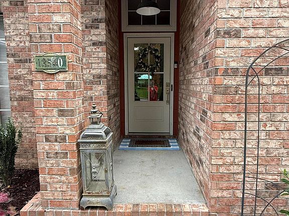 2nd image of 13540 Tara Hills Cir