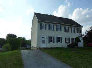 3 Sycamore Cir, Stevens, PA 17578