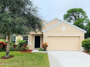 262 Briarcliff Cir, Sebastian, FL 32958