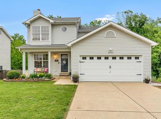 2334 Gloucester Rd, High Ridge, MO 63049