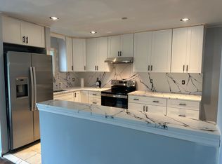 1215 Eagle St, Allentown, PA 18106