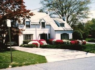 4607 Harrison St, Chevy Chase, MD 20815