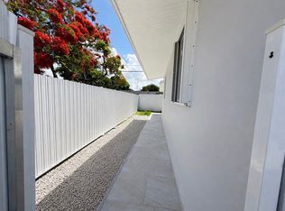 5220 SW 98th Avenue Rd, Miami, FL 33165