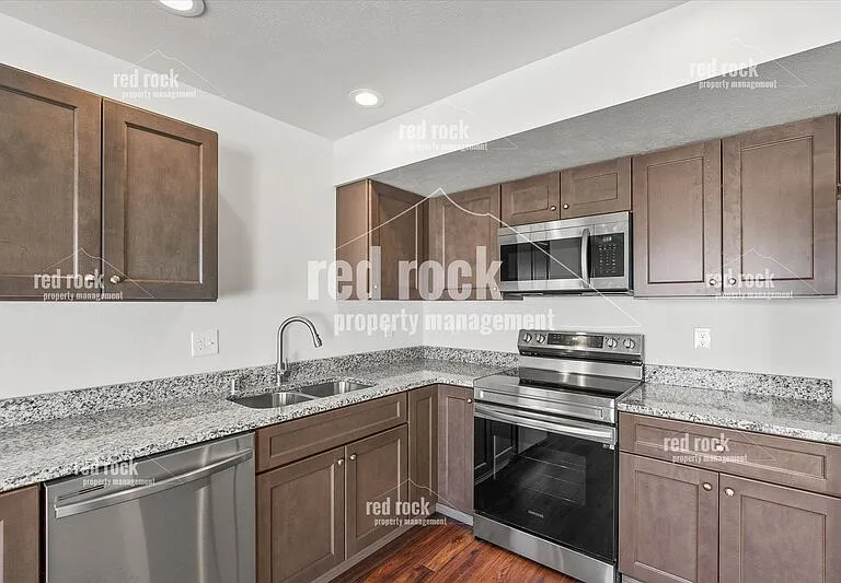 7113 E Pacific Way #2 — Photo 12