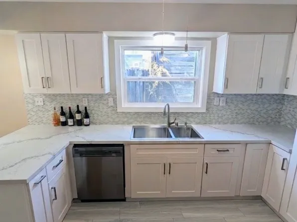 1342 Bennett Ave, Long Beach, CA 90804