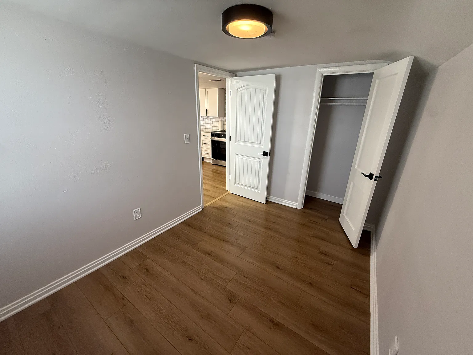 2 bed, 620 sqft, $990 — Photo 4