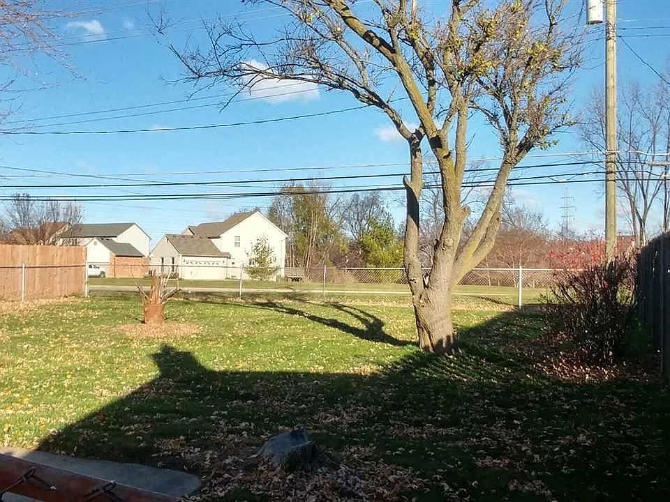 2nd image of 12871 Kinlock Dr