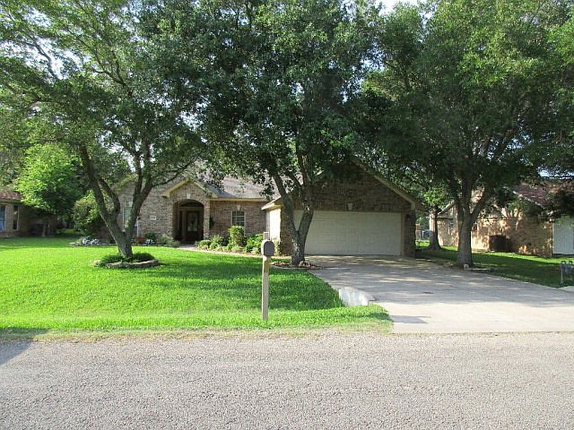 1st image of 245 Pecan Dr