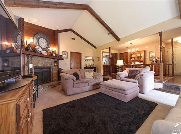 2439  Brookside Dr Lawrence, KS listing photo #3