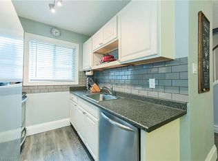 166 Southdale Rd W #10, London, ON N6J2J1