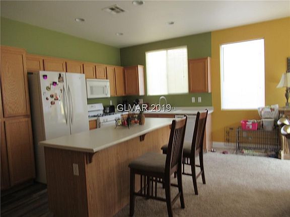 4th image of 2419 Taragato Ave