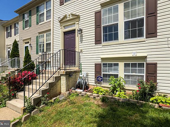 4th image of 8602 Walcott Ct