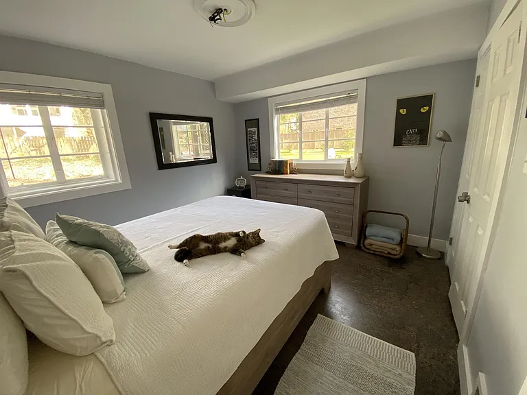 4975 Lake Forrest Dr — Photo 5