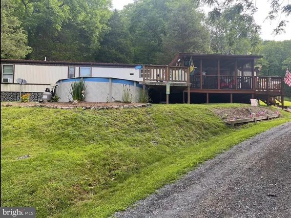 147 Day Owens Dr, Franklin, WV 26807