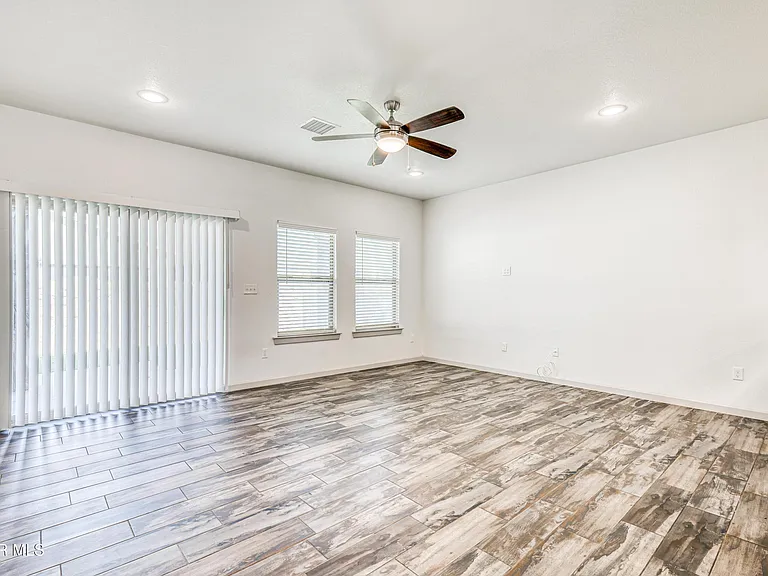 6557 Toivoa Pl — Photo 10
