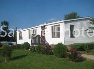 2951 Darlene Dr, Jacksonville, FL 32233