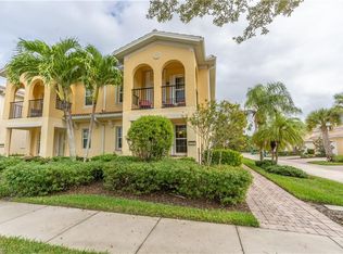 8248 Josefa Way, Naples, FL 34114
