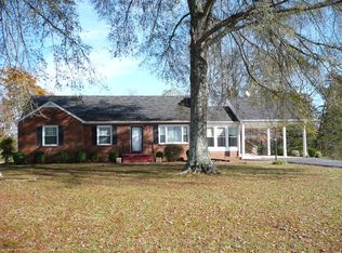 228 Robinhood Rd, Callands, VA 24530