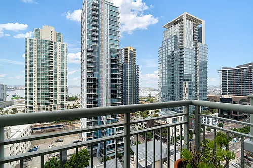 1240 India St #1509 Photo 1
