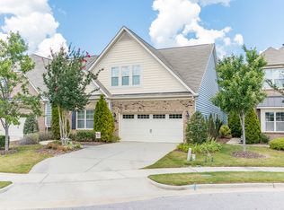 704 Windy Peak Loop, Cary, NC 27519