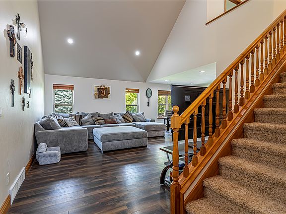 5th image of 8708 Fescue Ct