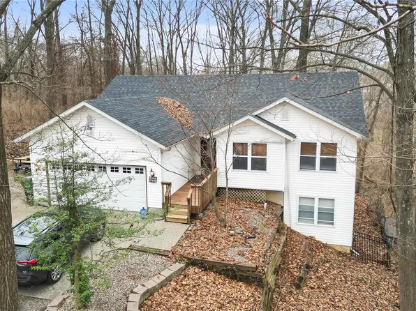 235 Villa Dr, Belleville, IL 62223