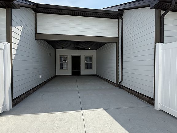 3rd image of 1437 Suzanne Dr Lot 78
