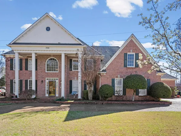 1944 Shepards Bush Ln, Germantown, TN 38139