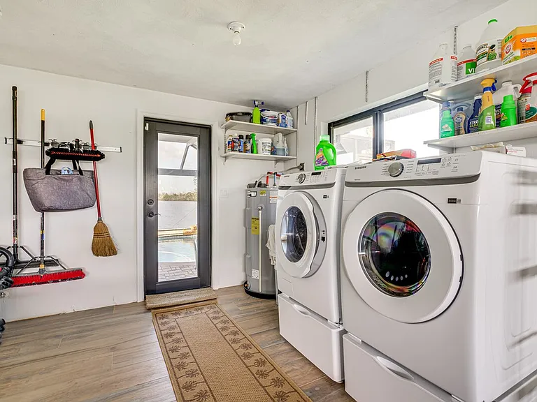 Laundry Room Cabinet