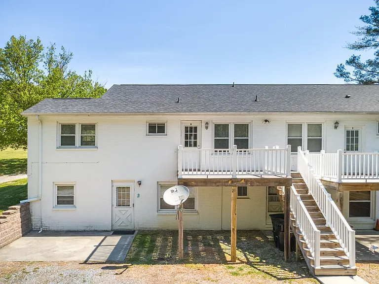 2561 Rutrough Rd — Photo 21