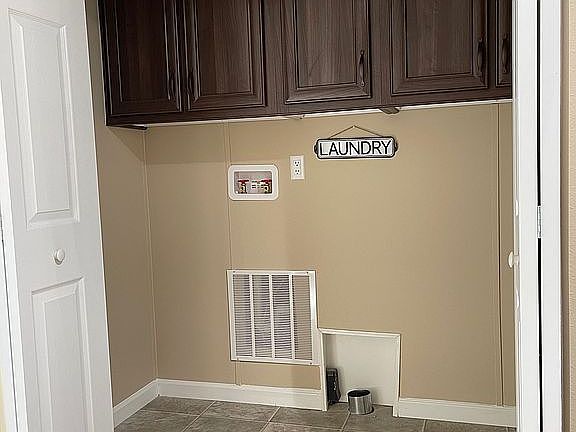 5th image of 3737 Spinnaker Dr