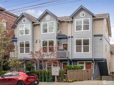 1621 15th Avenue #C, Seattle, WA, 98122