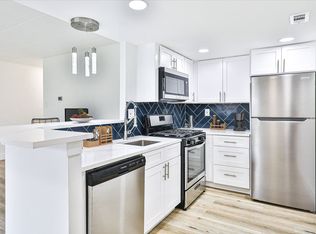 Racquet Club Apartments and Townhomes, Levittown, PA 19056