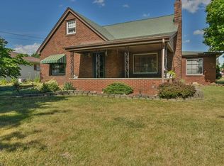 141 Camvet Dr, Campbell, OH