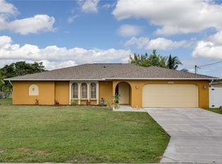 1627 SE 7th St, Cape Coral, FL 33990