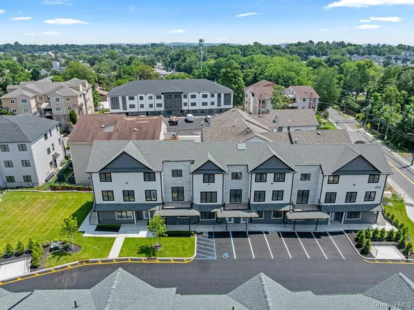 466 W Central Avenue #211, Monsey, NY 10977