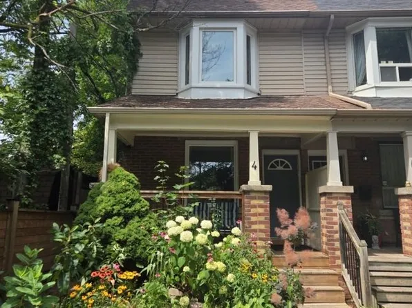 4 Felstead Ave, Toronto, ON M4J 1G2