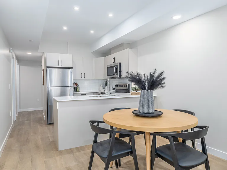 333 Wardlaw Ave — Photo 14