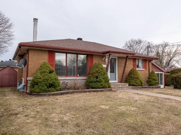 661 Saint Felix St, Cornwall, ON K6H 5B7